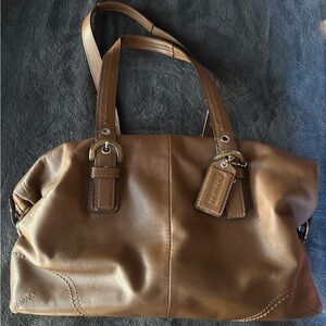 Elegant Brown Leather Handbag